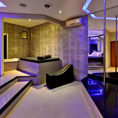 Deslize Motel 4 Uberlândia Zewnętrze zdjęcie