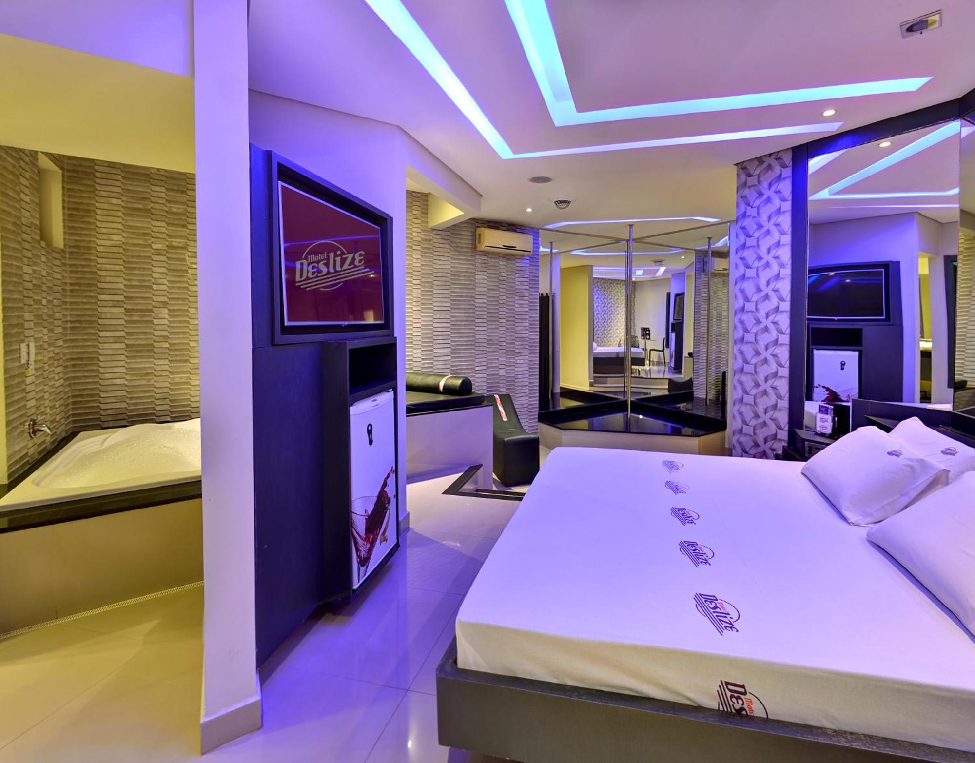 Deslize Motel 4 Uberlândia Zewnętrze zdjęcie