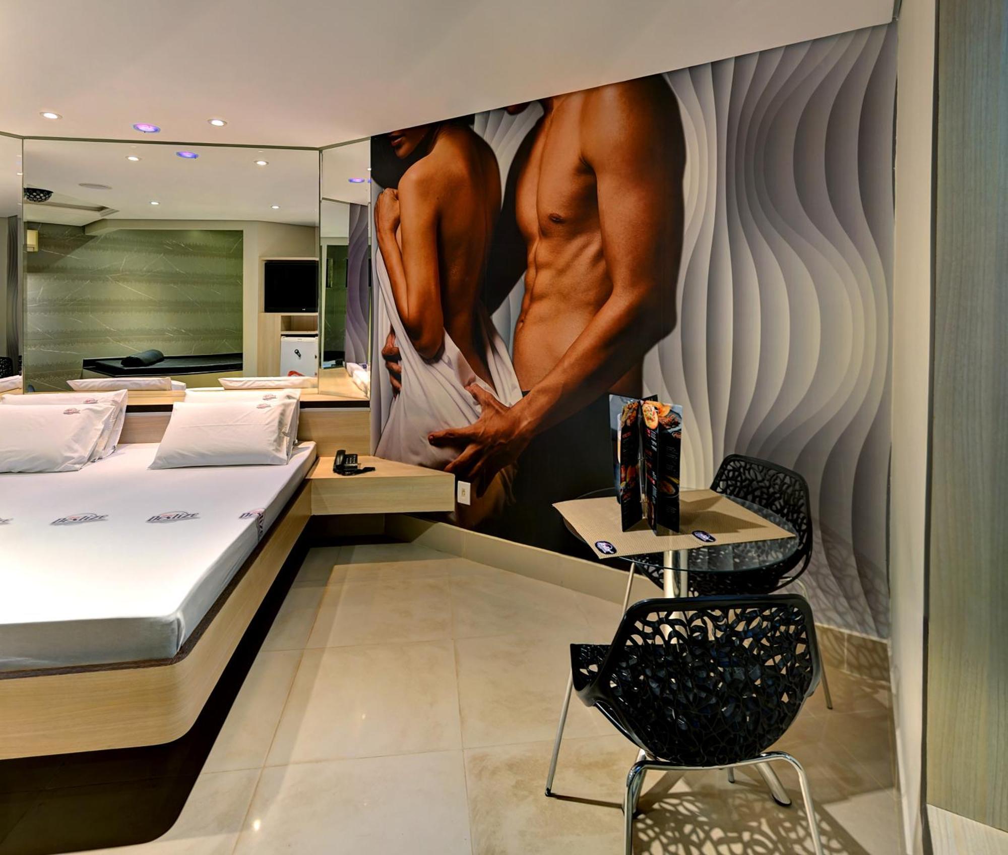 Deslize Motel 4 Uberlândia Zewnętrze zdjęcie