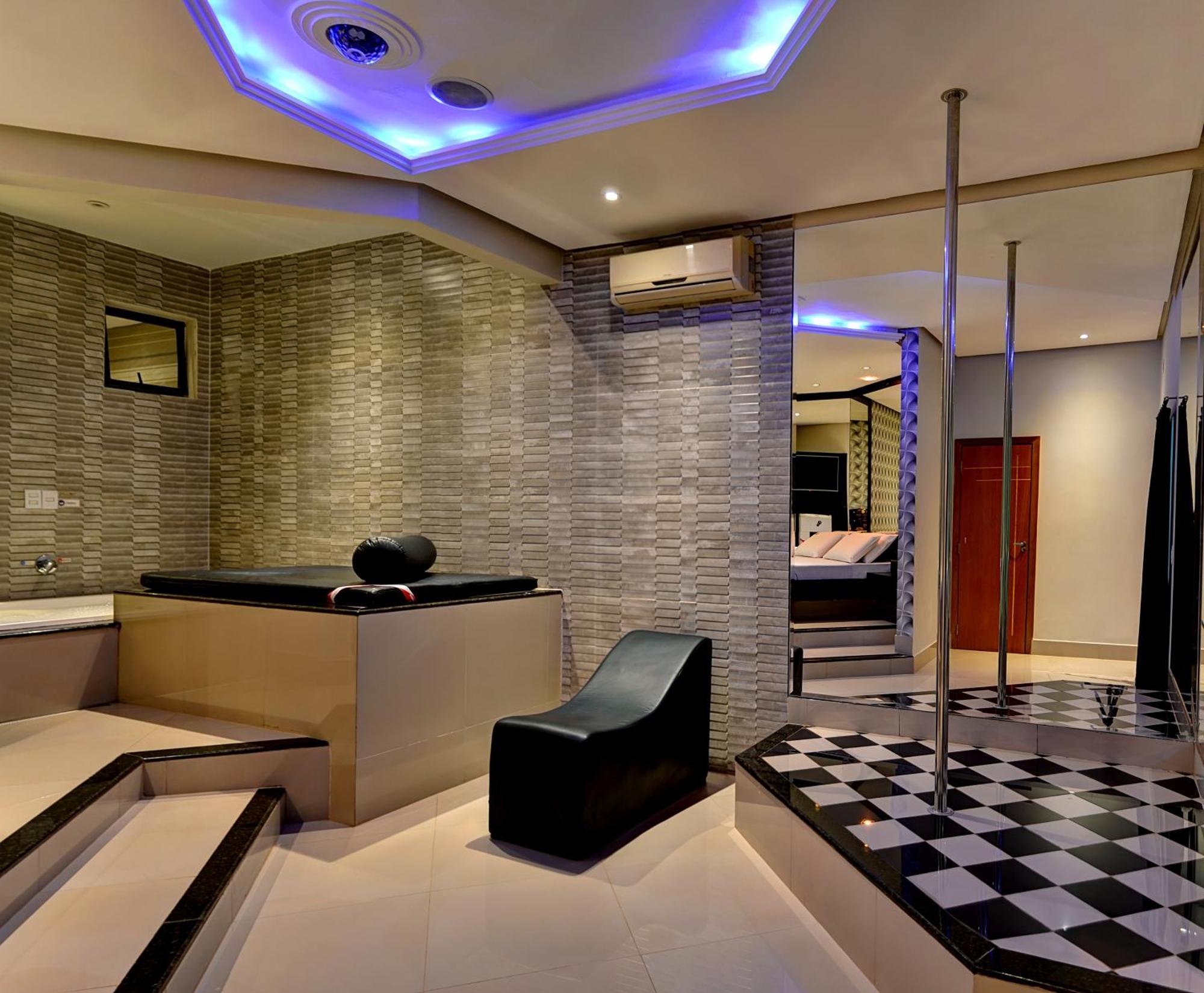 Deslize Motel 4 Uberlândia Zewnętrze zdjęcie